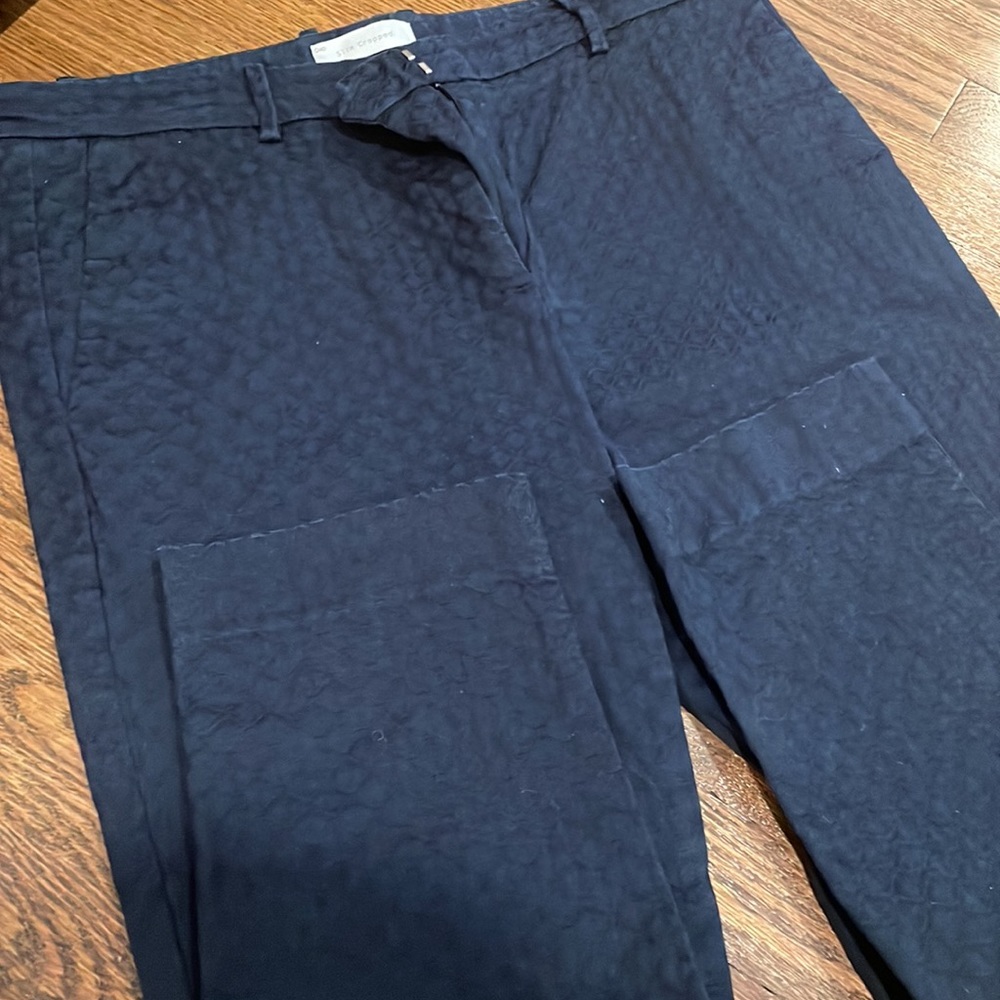 Euc Gap Slim Cropped Slacks With Pattern - image 3